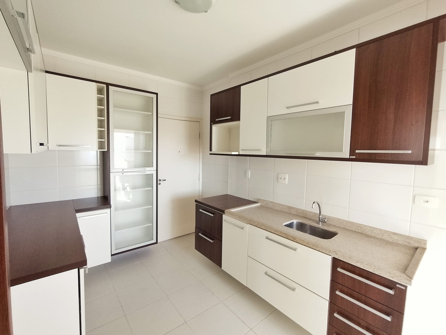 Cobertura à venda e aluguel com 4 quartos, 208m² - Foto 8