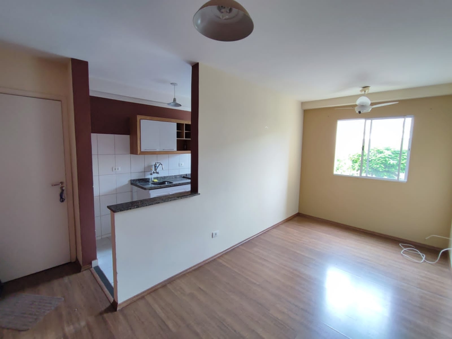 Apartamento à venda com 2 quartos, 48m² - Foto 2