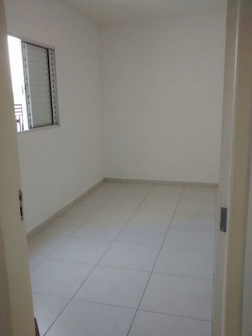 Apartamento à venda com 2 quartos, 60m² - Foto 4
