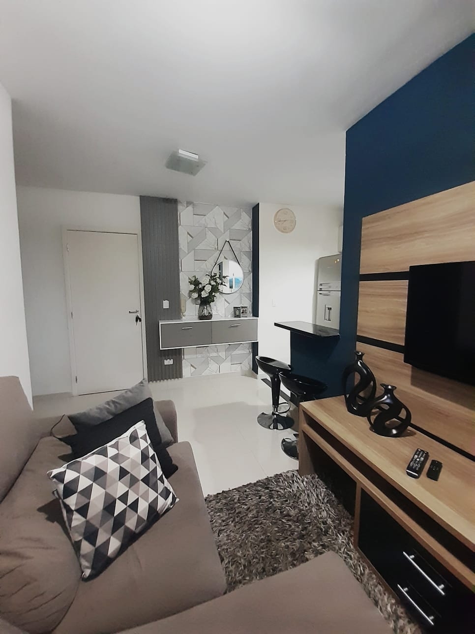 Apartamento à venda com 2 quartos, 47m² - Foto 2