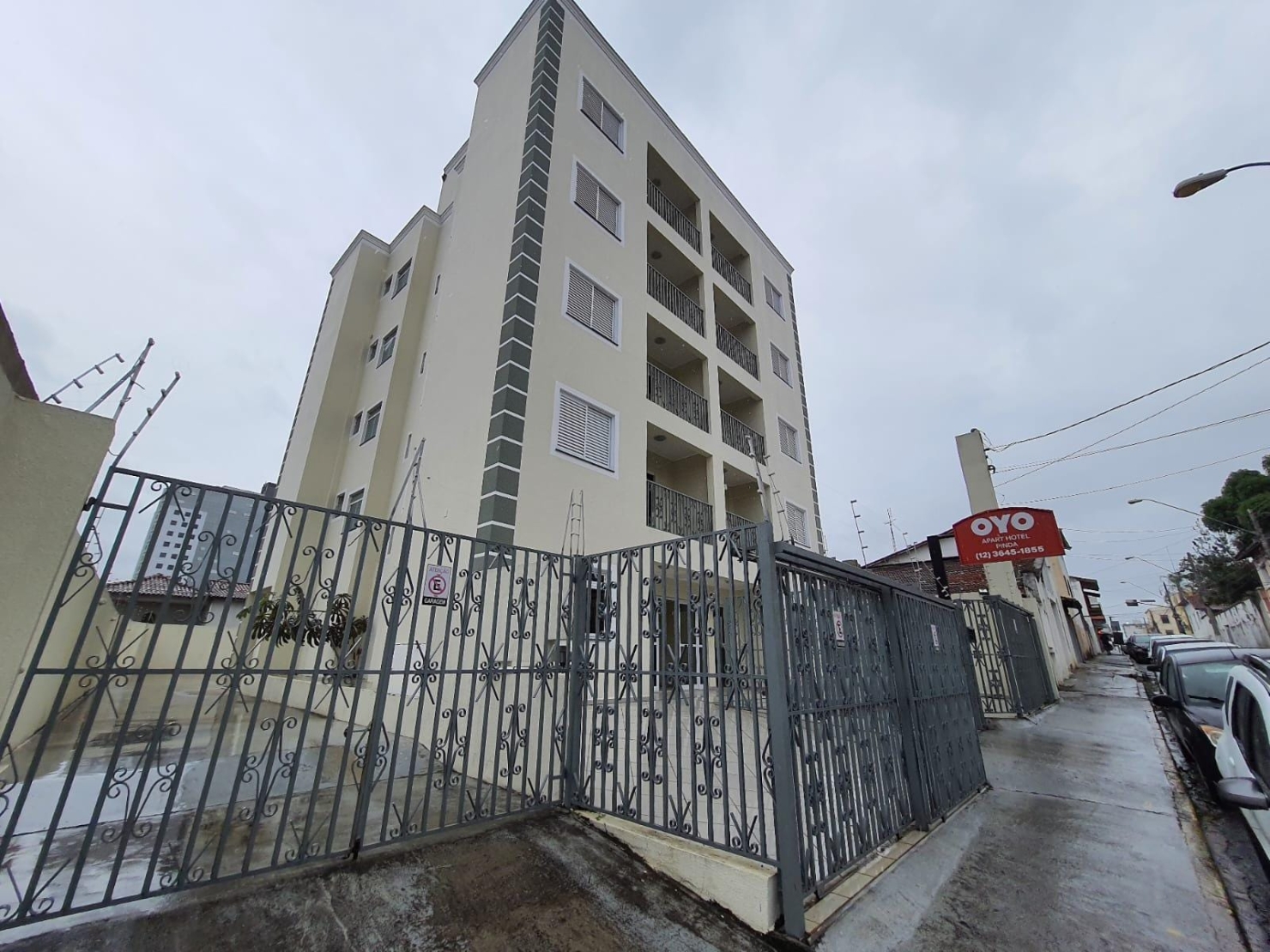 Apartamento à venda e aluguel com 1 quarto, 54m² - Foto 1