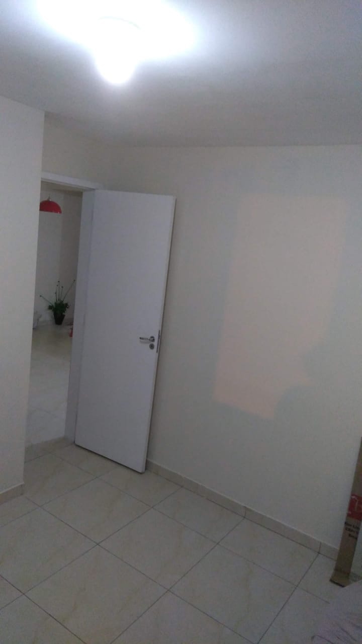 Apartamento à venda com 2 quartos, 45m² - Foto 3