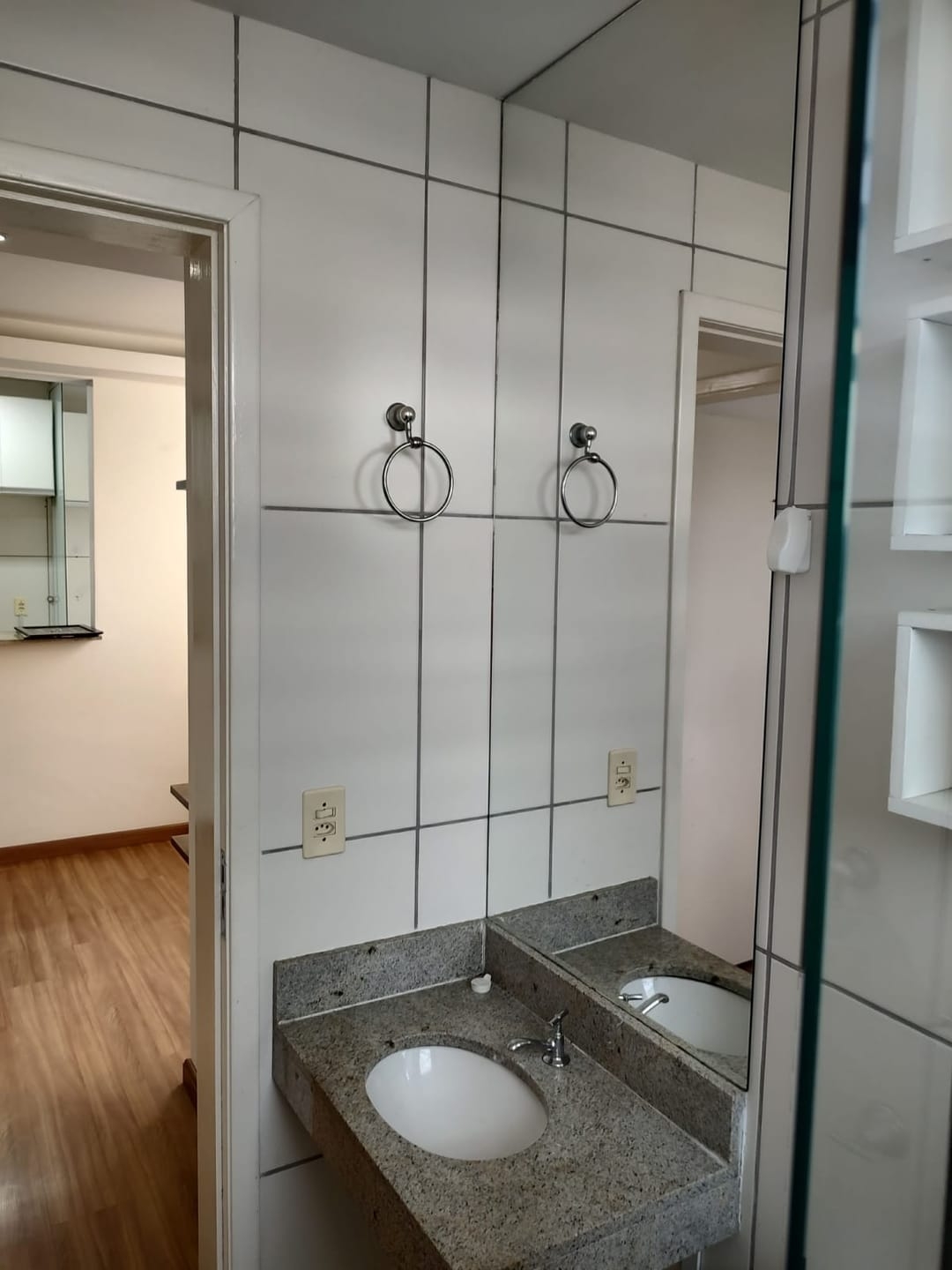 Apartamento à venda com 2 quartos, 42m² - Foto 16