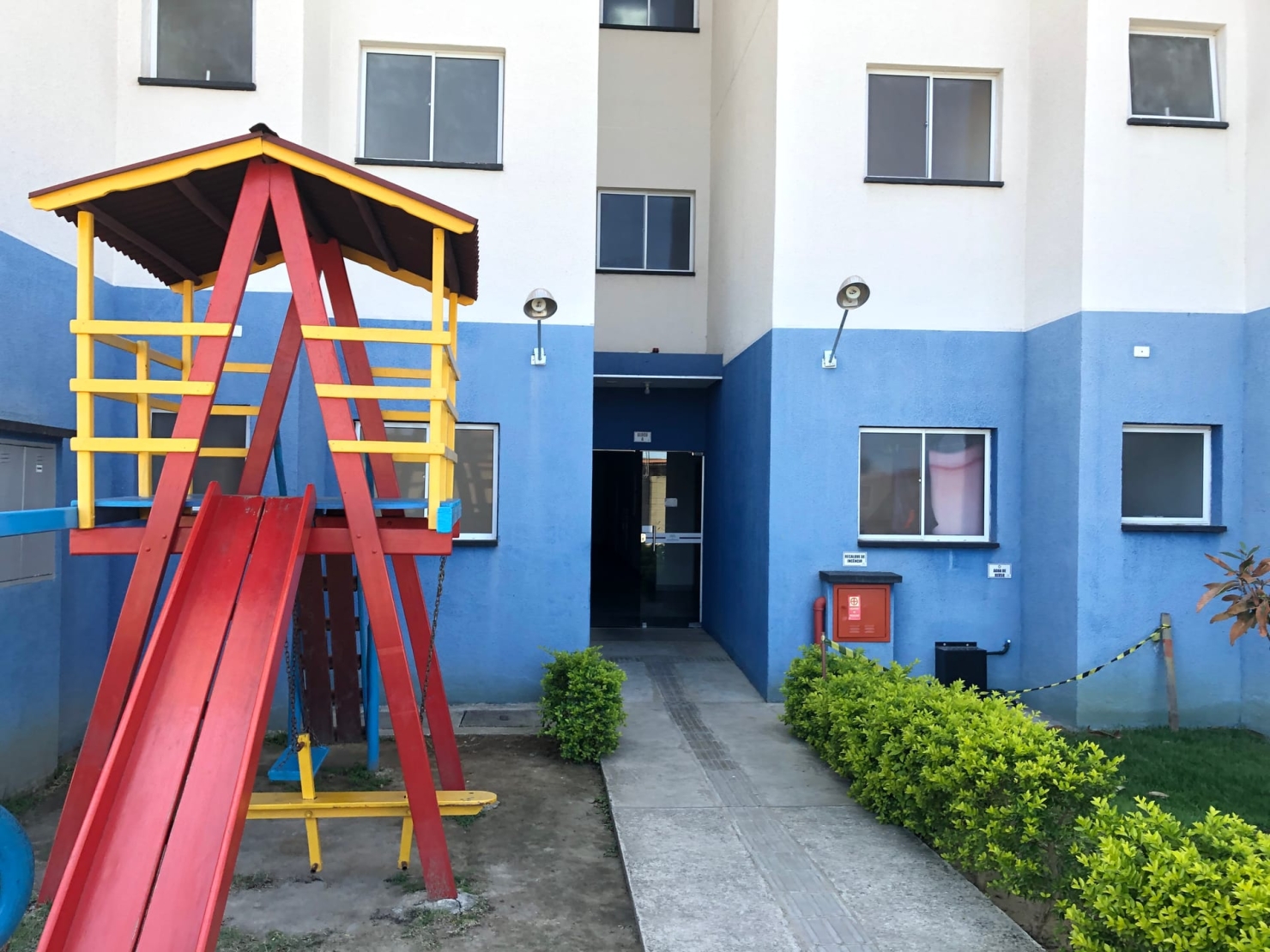 Apartamento à venda com 2 quartos, 52m² - Foto 2