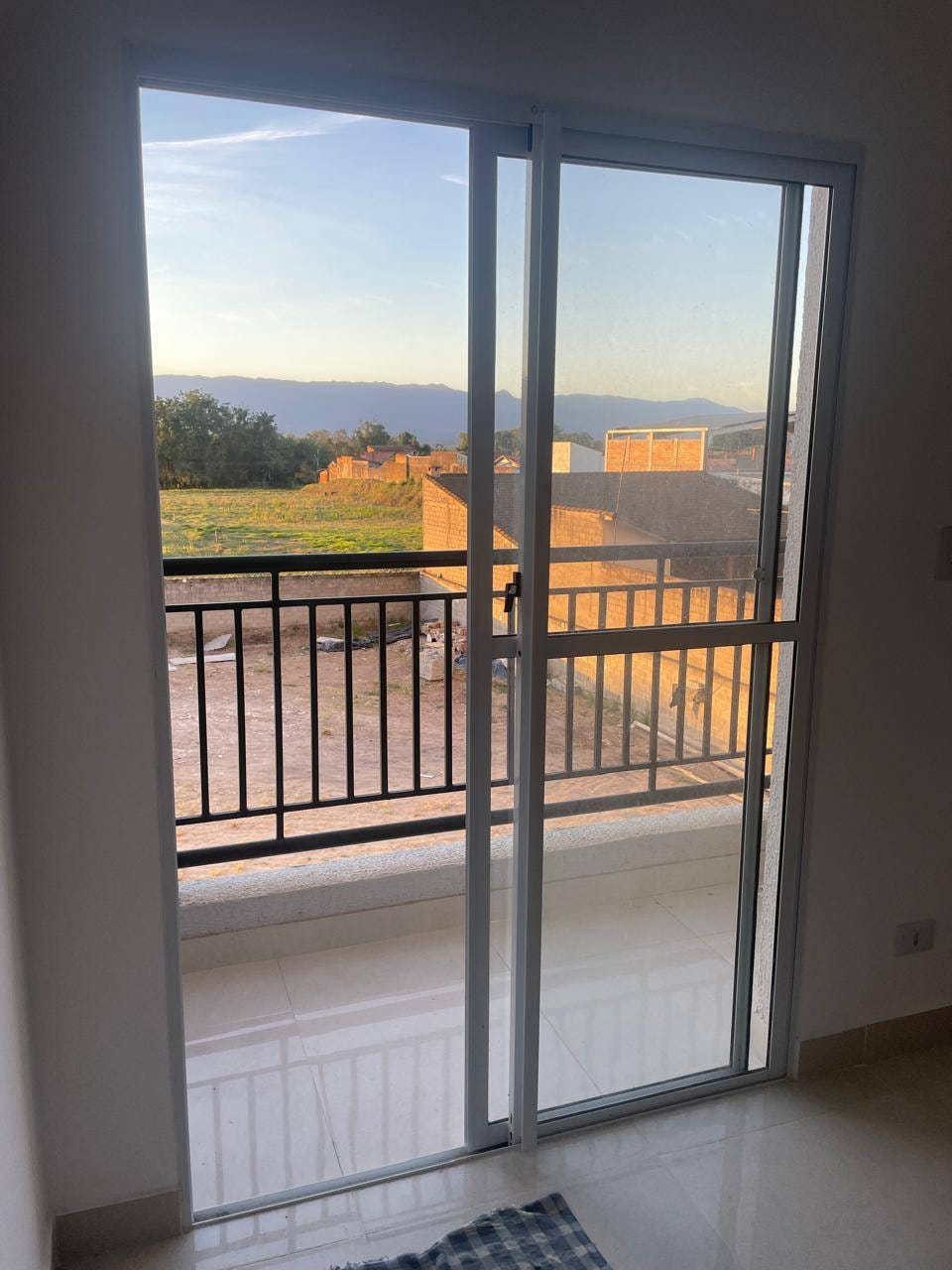 Apartamento à venda com 2 quartos, 57m² - Foto 3