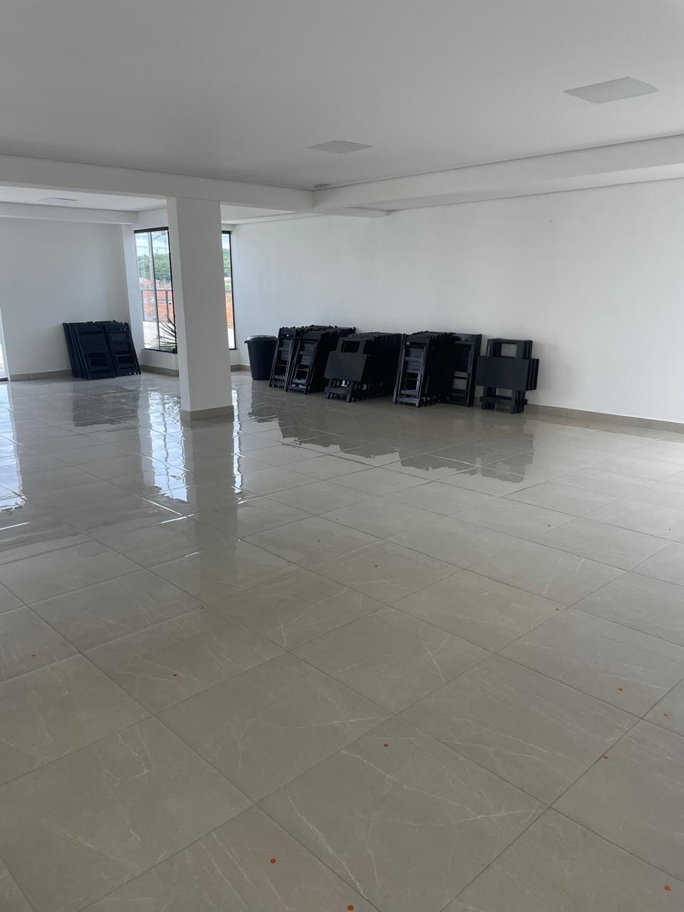 Apartamento à venda com 2 quartos, 57m² - Foto 26