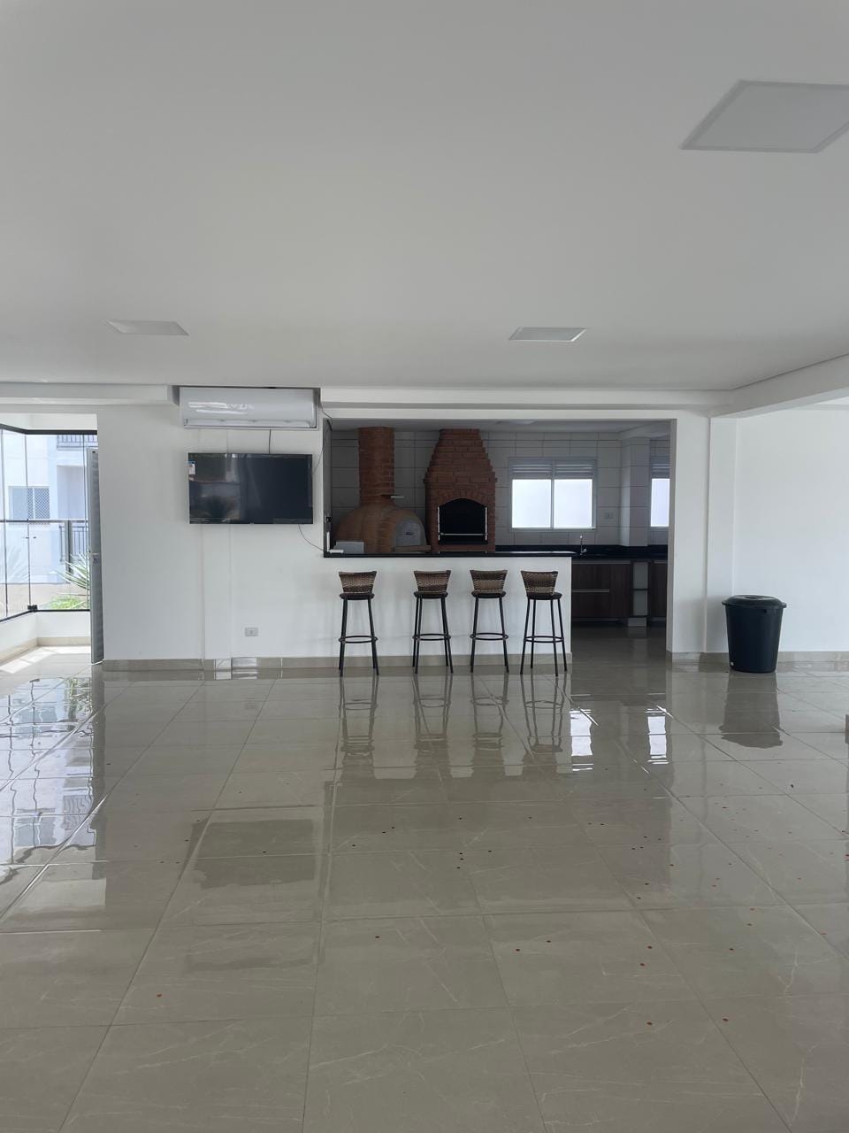 Apartamento à venda com 2 quartos, 57m² - Foto 28