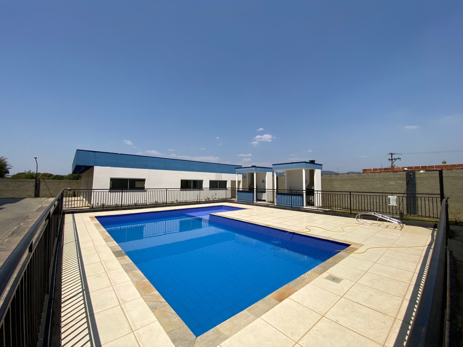 Apartamento à venda com 2 quartos, 50m² - Foto 15