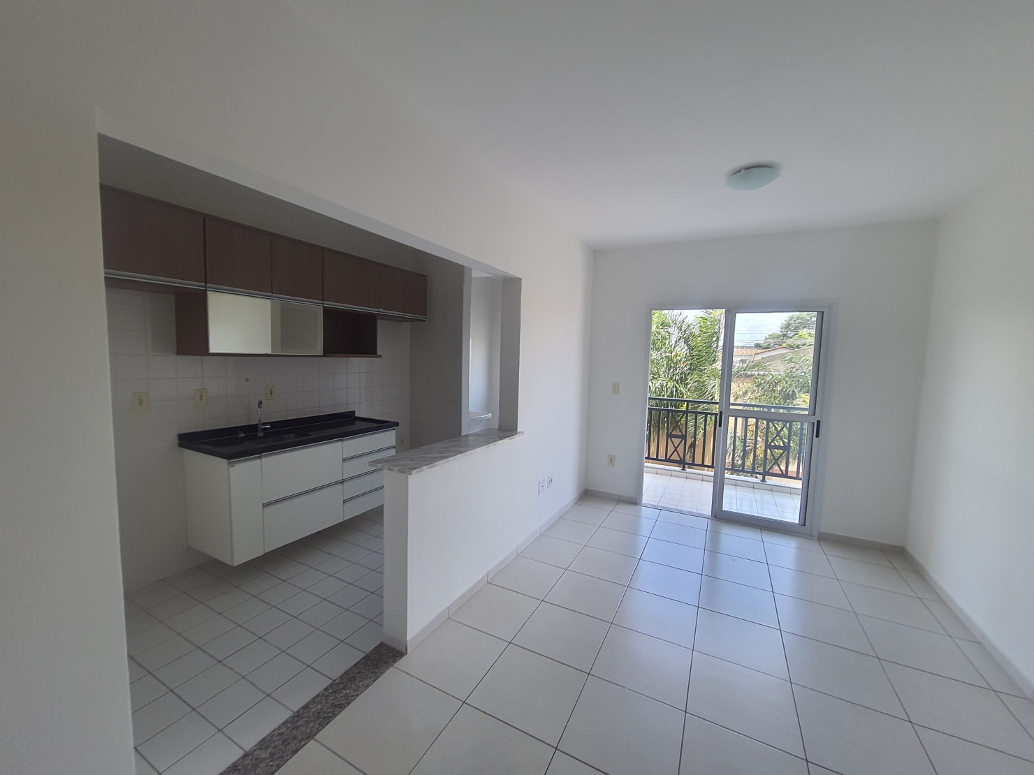 Apartamento à venda e aluguel com 3 quartos, 82m² - Foto 2