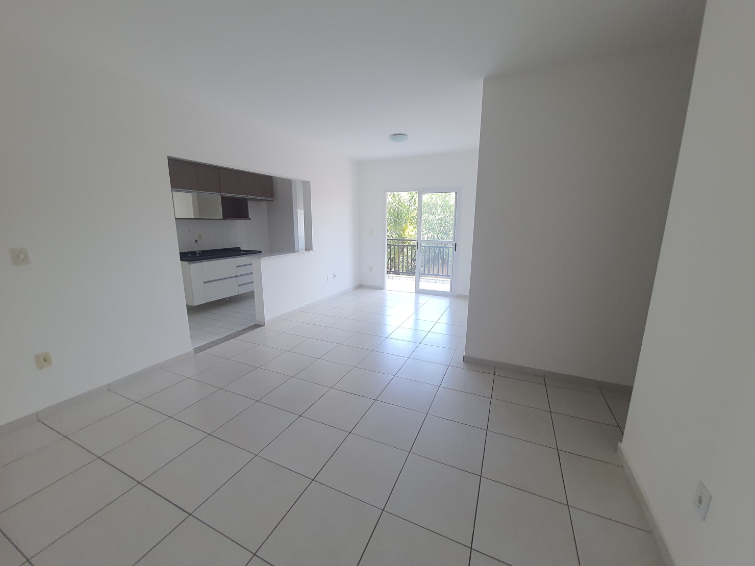 Apartamento à venda e aluguel com 3 quartos, 82m² - Foto 3