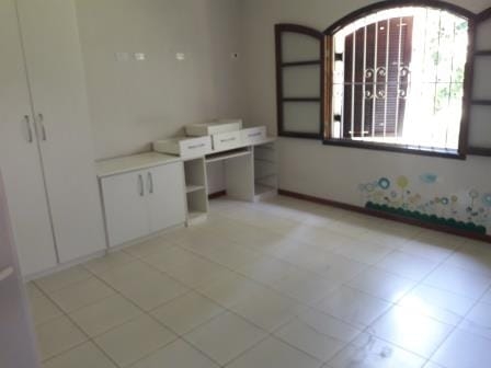 Casa à venda com 4 quartos, 360m² - Foto 13