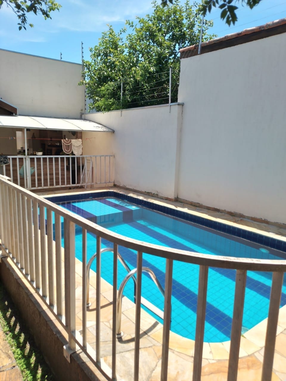 Casa, 2 quartos, 215 m² - Foto 1