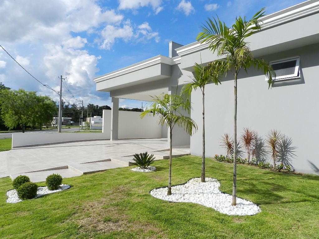 Casa de Condomínio à venda com 3 quartos, 234m² - Foto 2