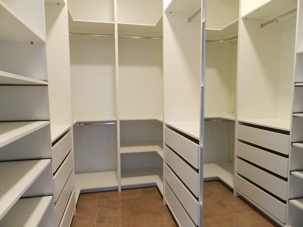 Casa de Condomínio à venda com 3 quartos, 234m² - Foto 18