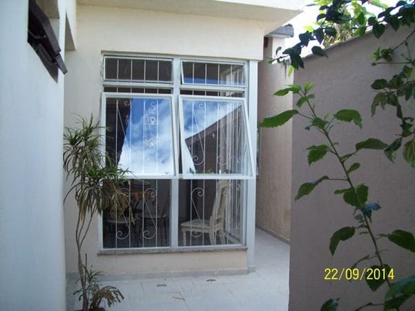 Casa à venda com 3 quartos, 231m² - Foto 8