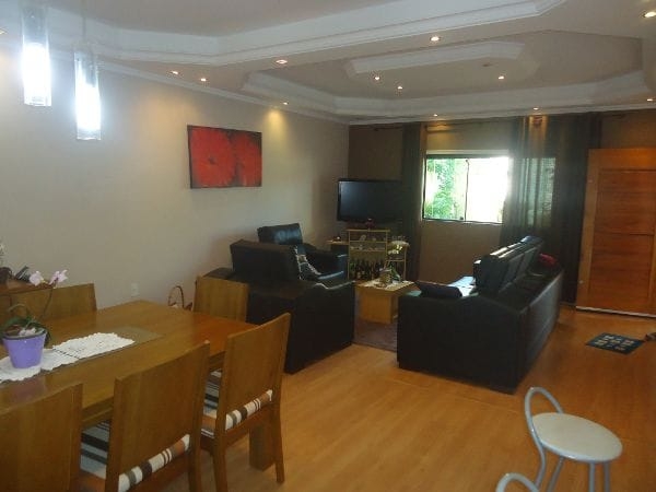 Sobrado à venda com 4 quartos, 300m² - Foto 3