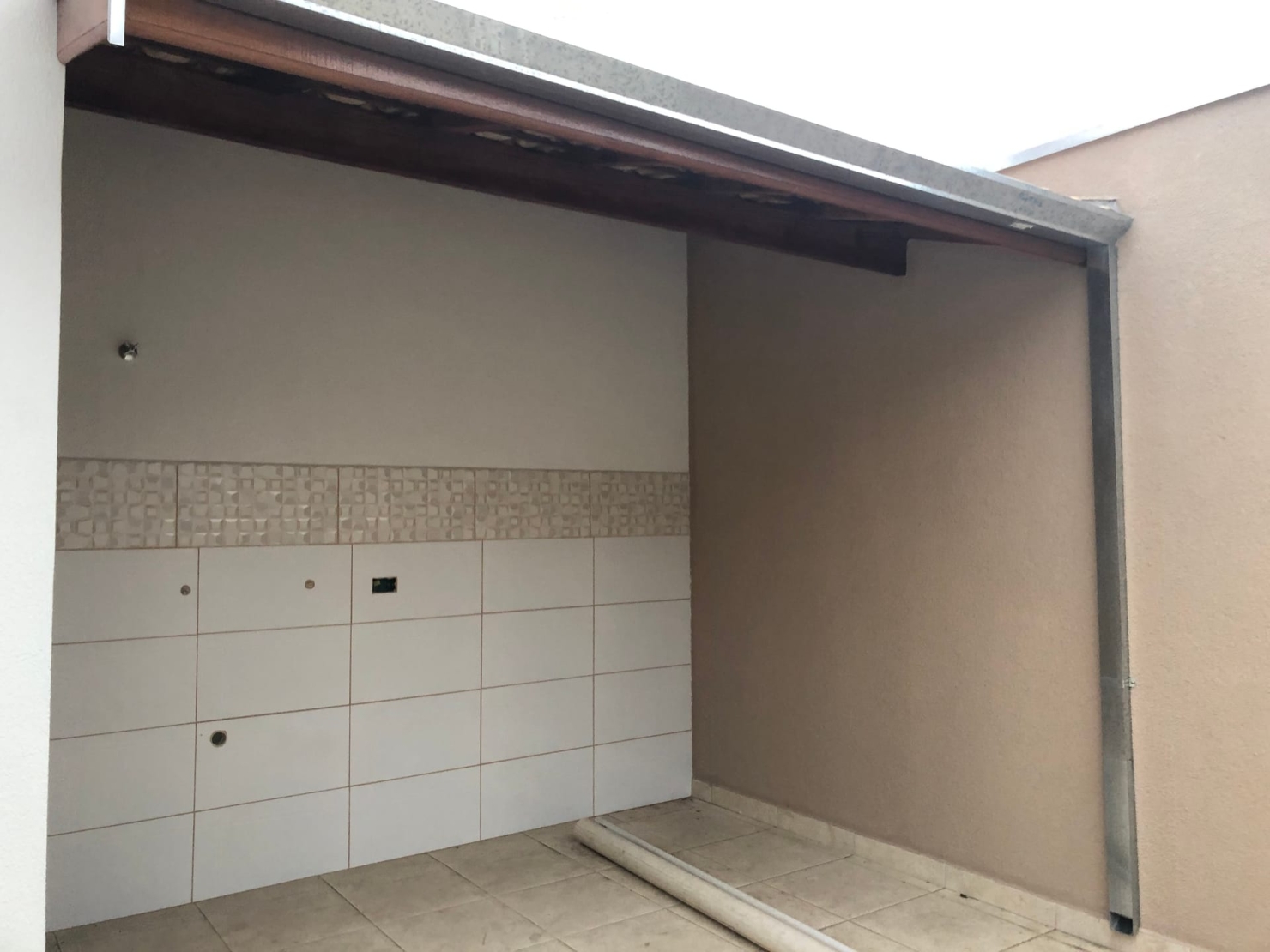 Casa à venda com 3 quartos, 80m² - Foto 5