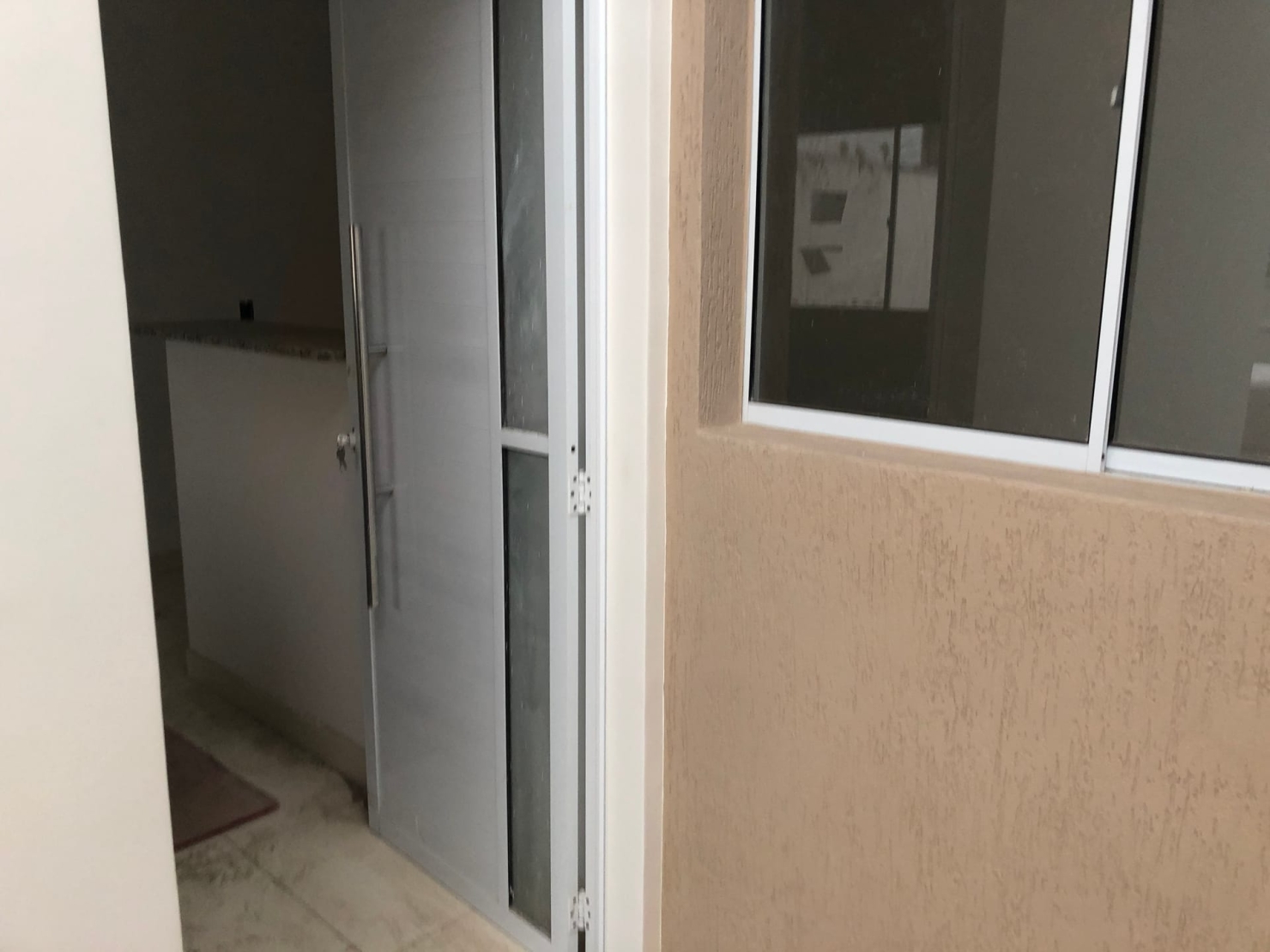 Casa à venda com 3 quartos, 80m² - Foto 4
