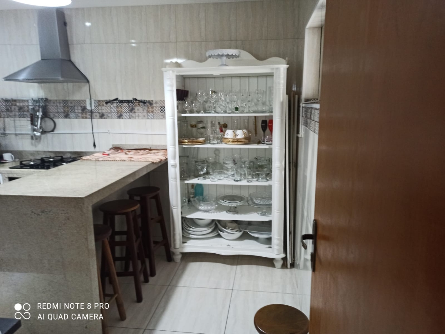 Casa à venda com 3 quartos, 300m² - Foto 12