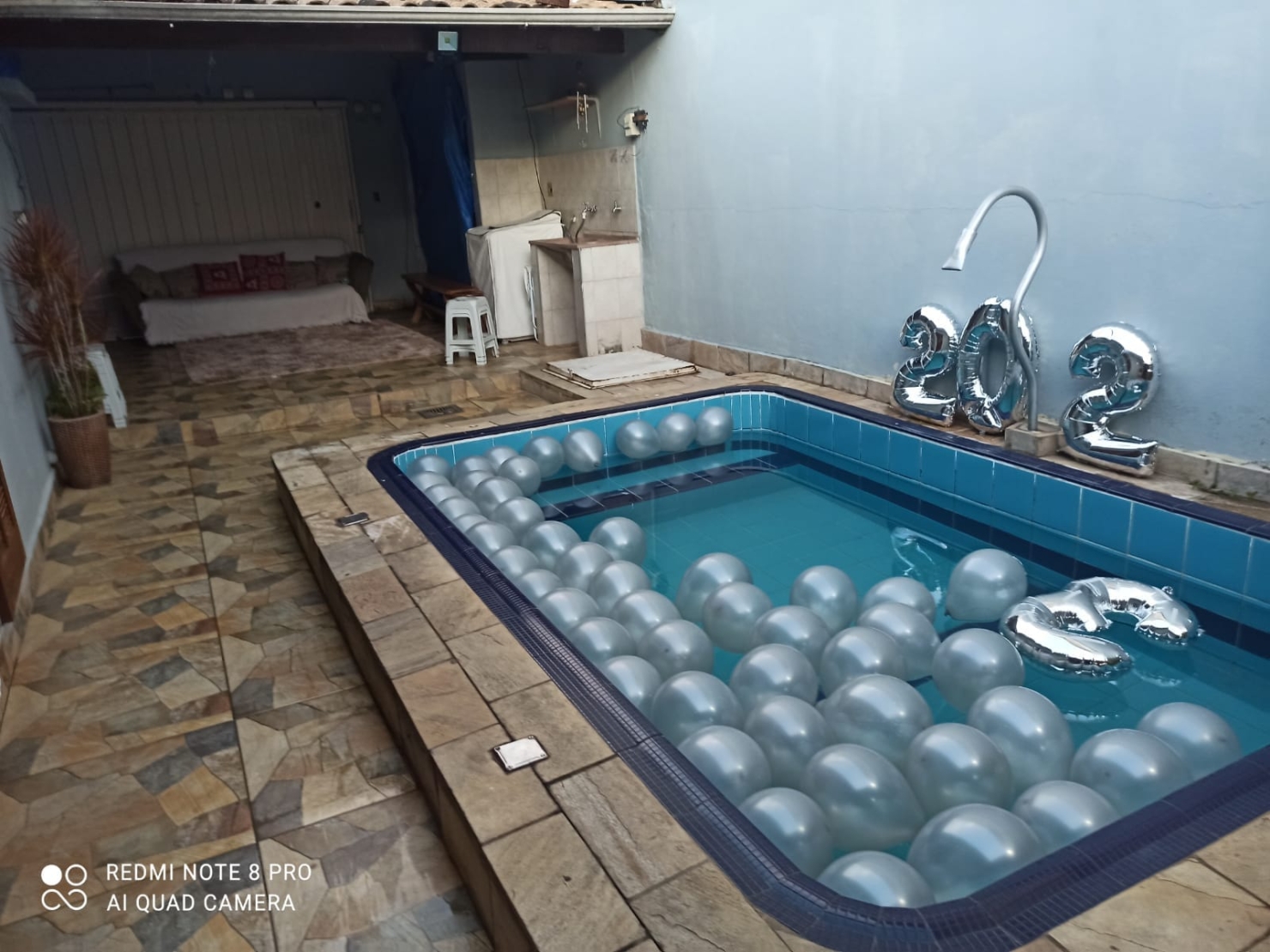 Casa à venda com 3 quartos, 300m² - Foto 5