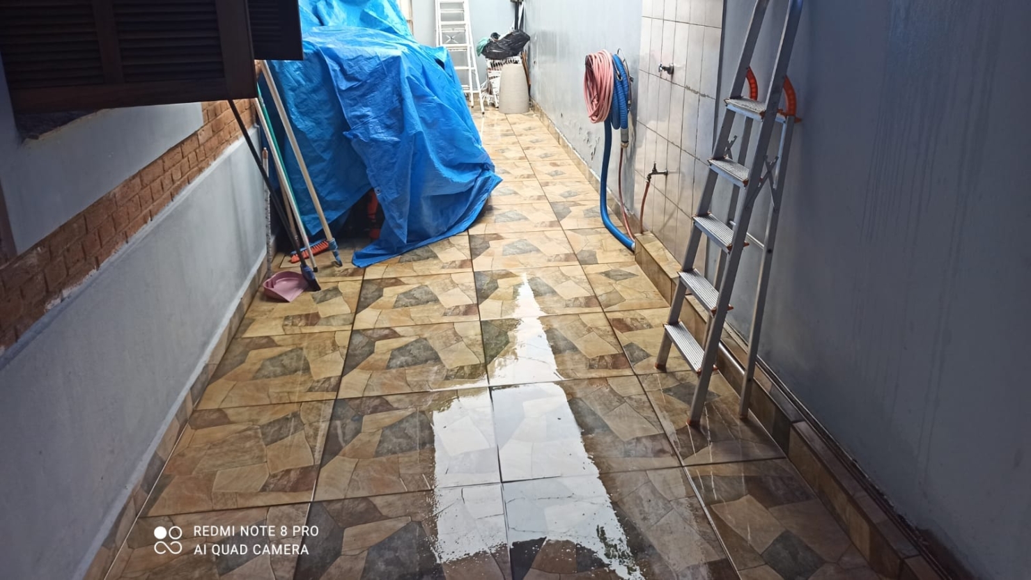 Casa à venda com 3 quartos, 300m² - Foto 27