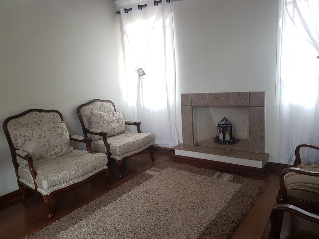 Casa de Condomínio à venda com 3 quartos, 380m² - Foto 5
