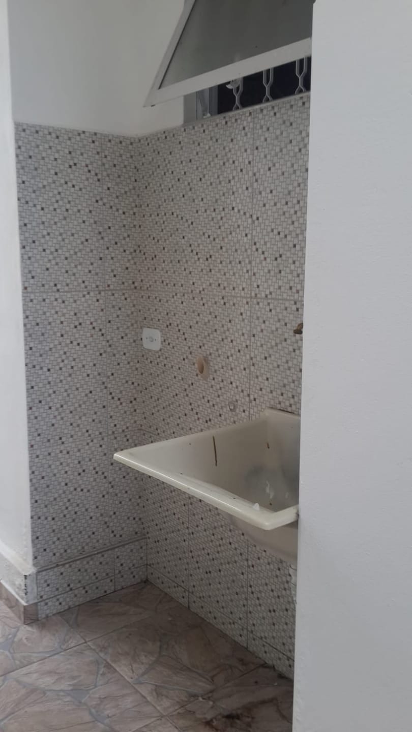 Casa à venda com 2 quartos, 165m² - Foto 7
