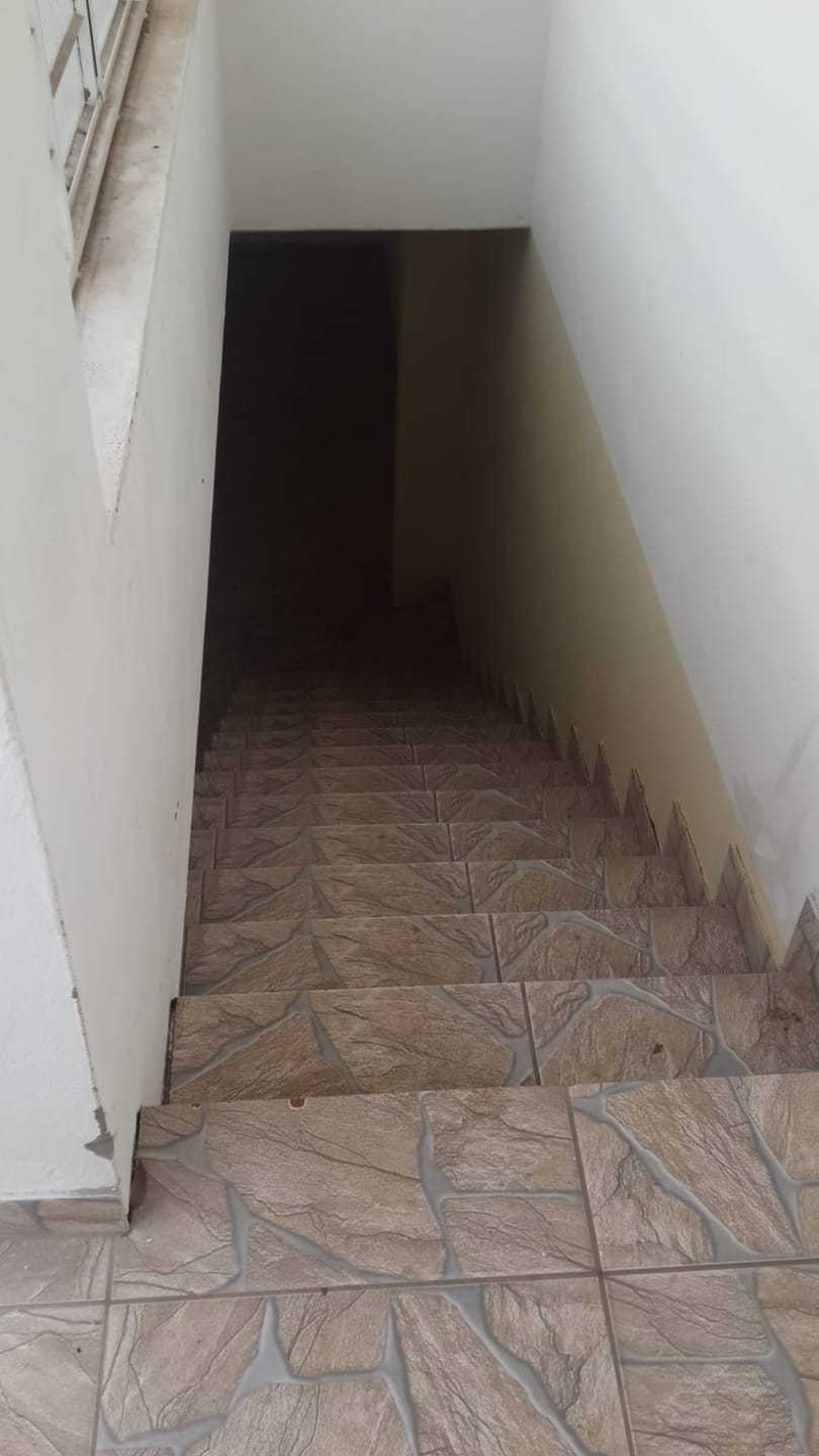 Casa à venda com 2 quartos, 165m² - Foto 10
