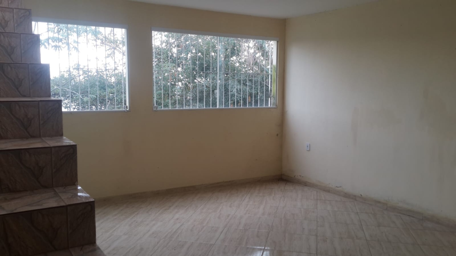 Casa à venda com 2 quartos, 165m² - Foto 3