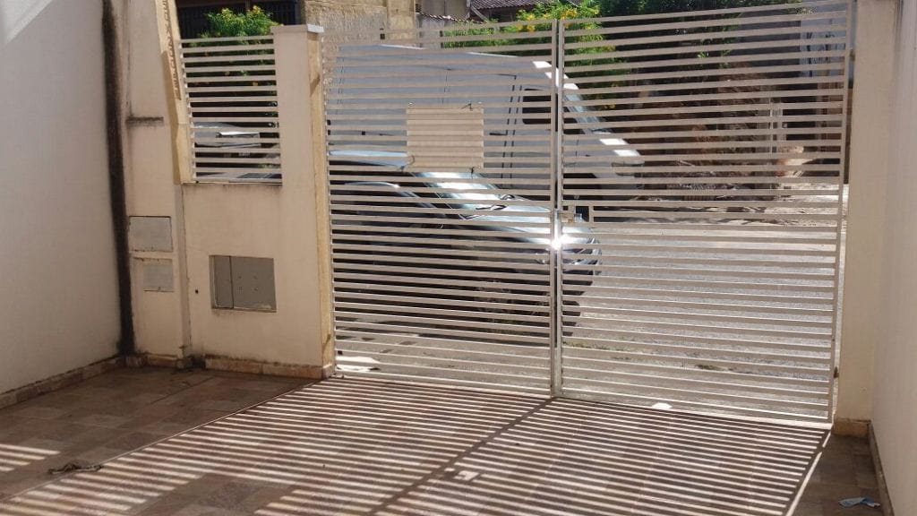 Casa à venda com 2 quartos, 65m² - Foto 29