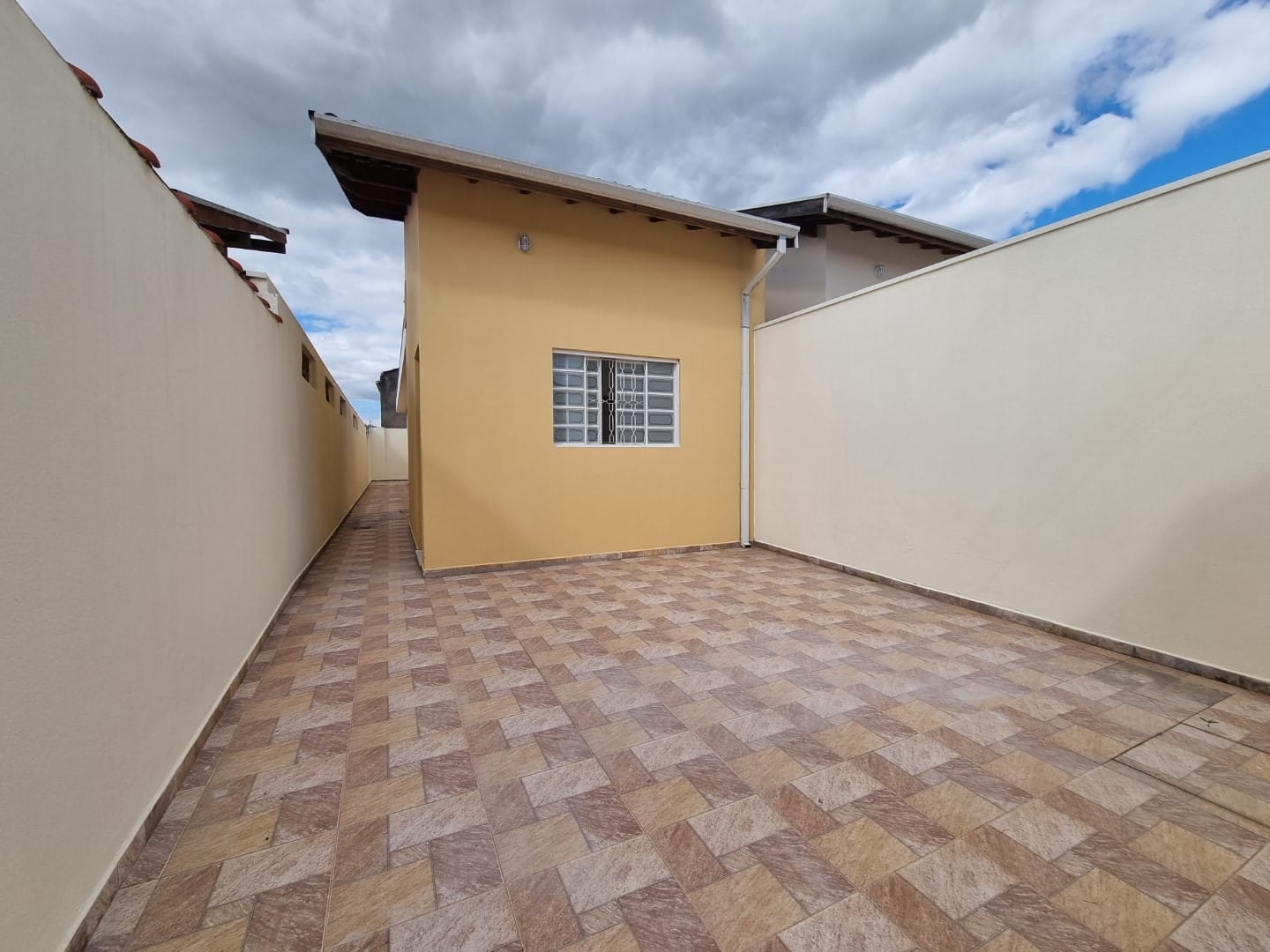 Casa à venda com 2 quartos, 65m² - Foto 45