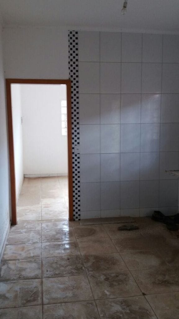 Casa à venda com 2 quartos, 65m² - Foto 8