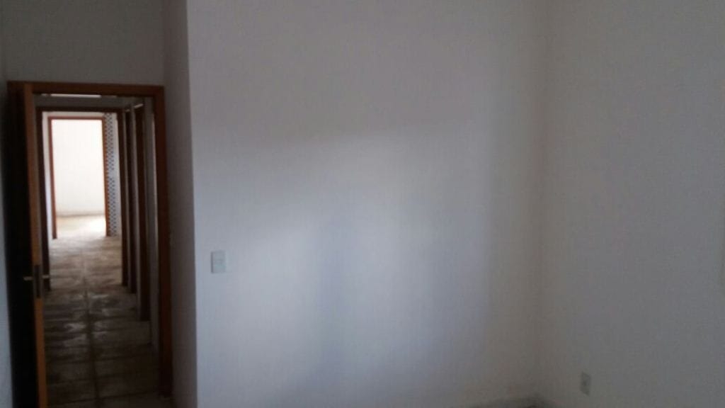 Casa à venda com 2 quartos, 65m² - Foto 12