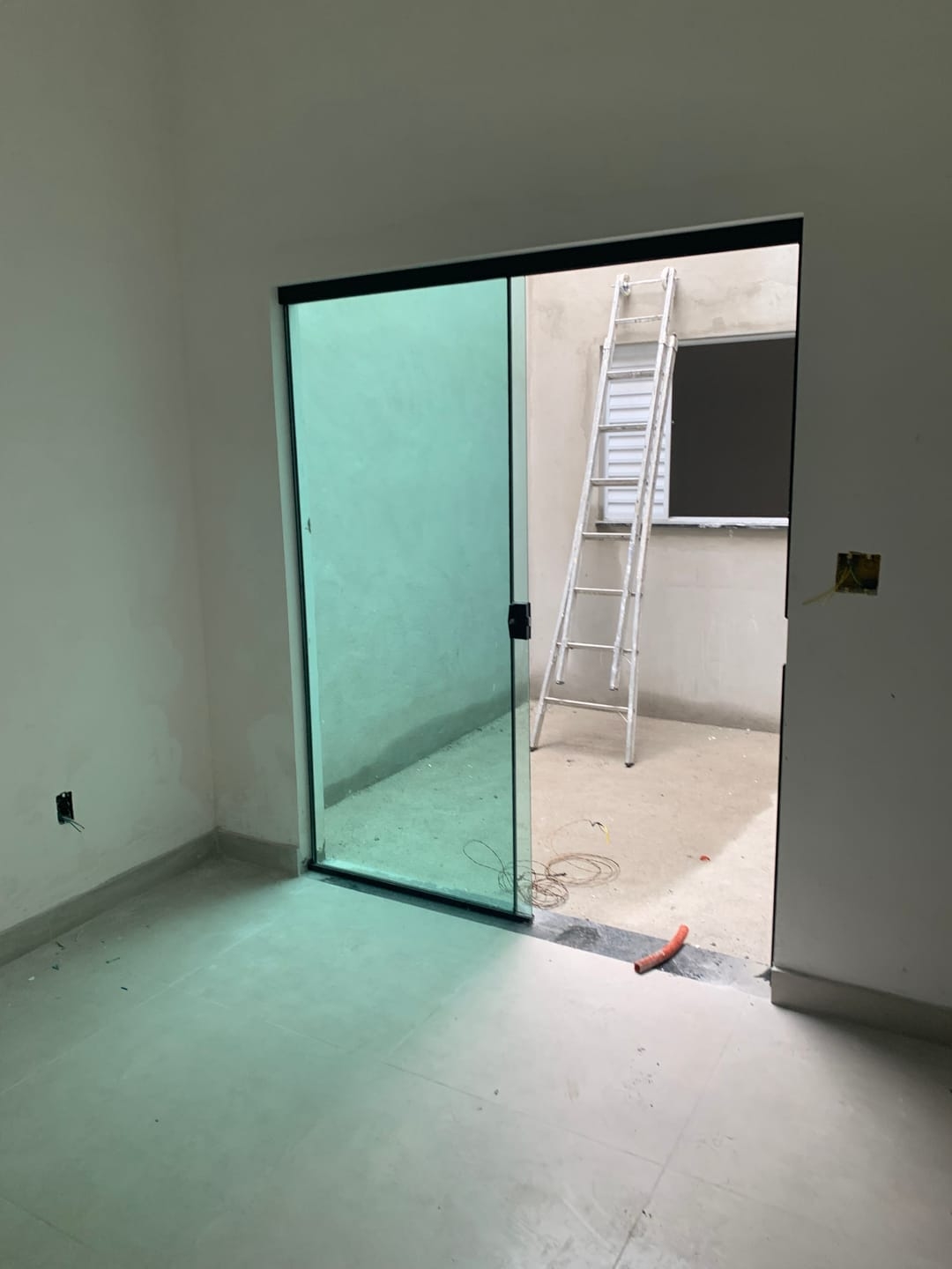 Casa à venda com 2 quartos, 65m² - Foto 7