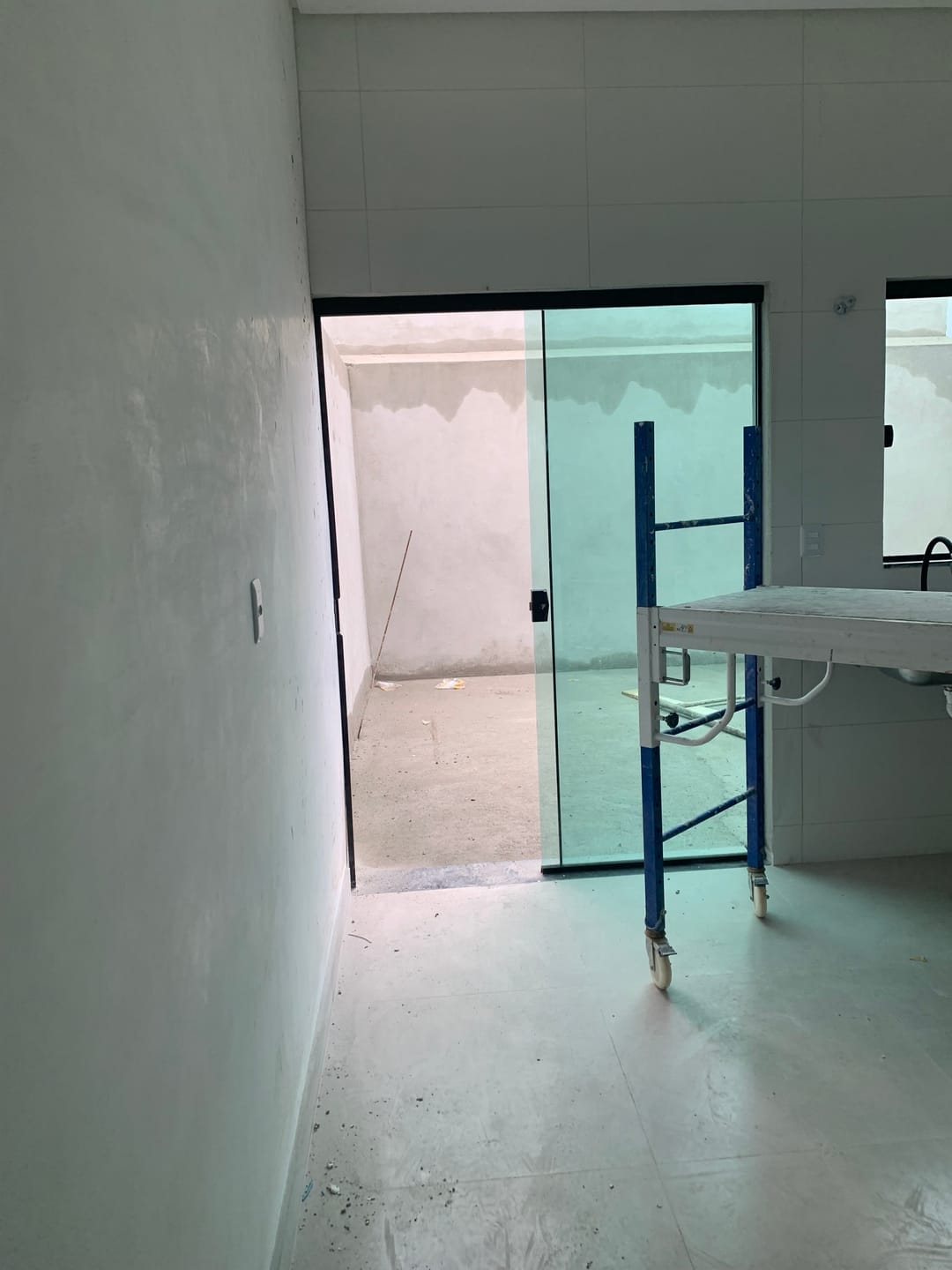 Casa à venda com 2 quartos, 65m² - Foto 6