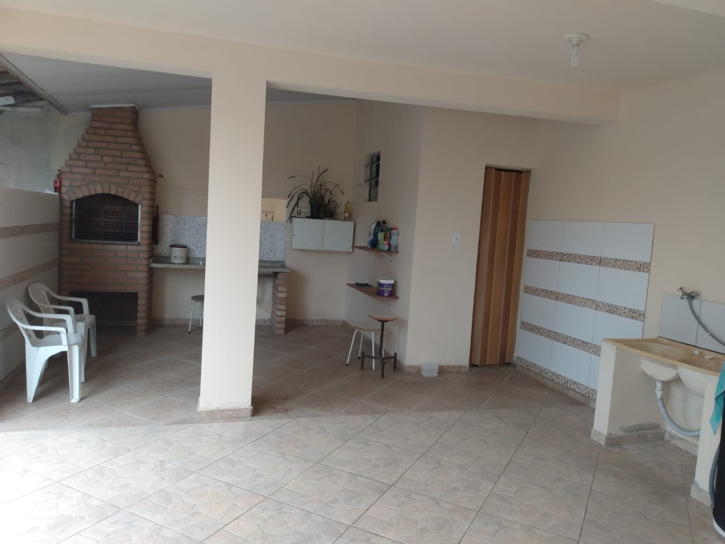 Casa, 4 quartos, 103 m² - Foto 1