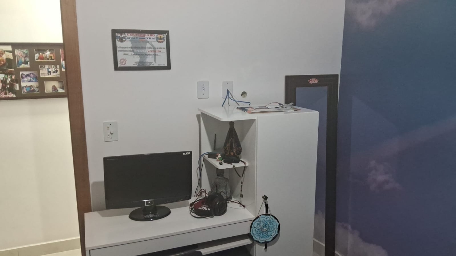 Casa à venda com 3 quartos, 217m² - Foto 6