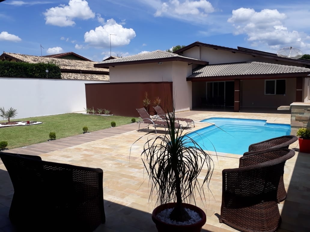 Casa à venda com 3 quartos, 335m² - Foto 13