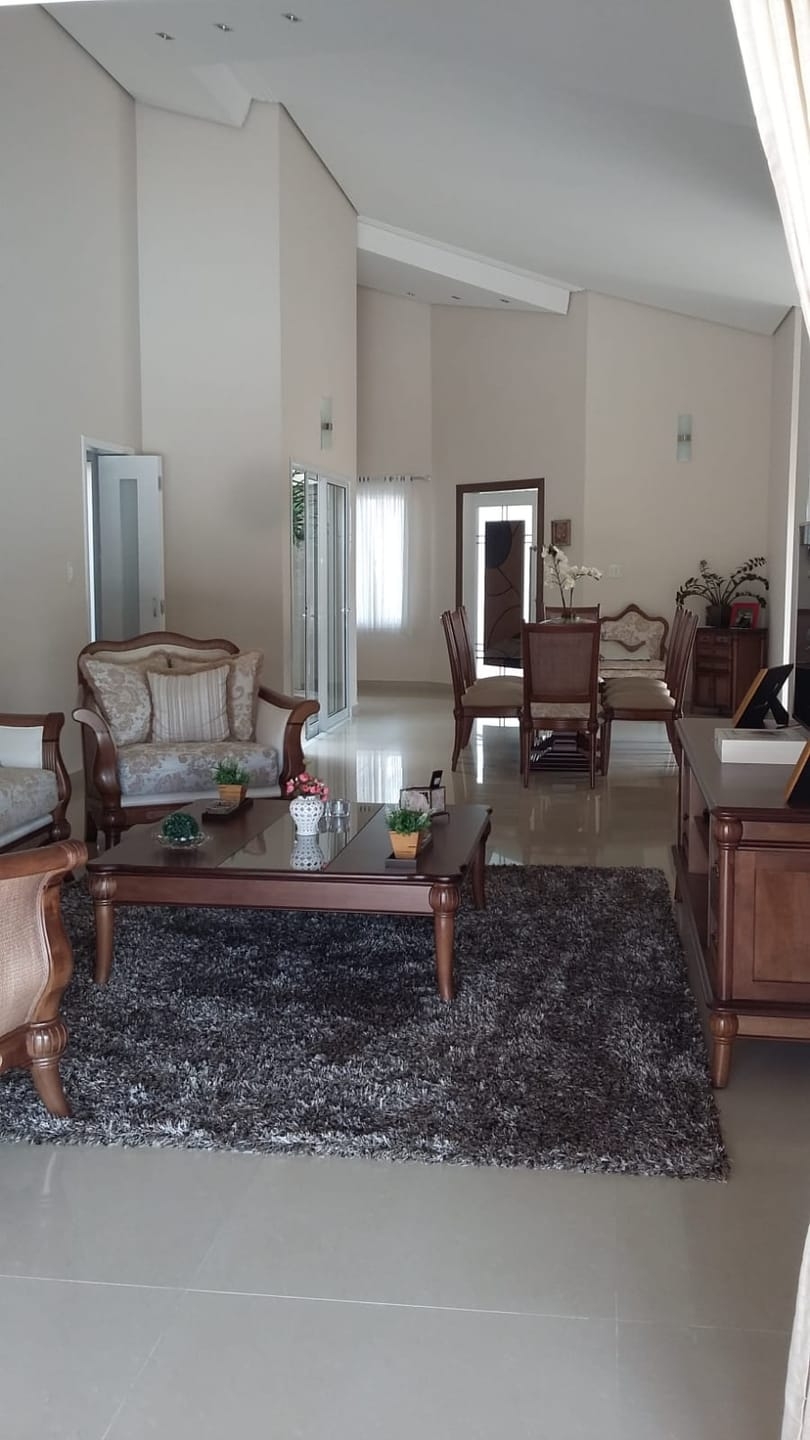 Casa à venda com 3 quartos, 335m² - Foto 16
