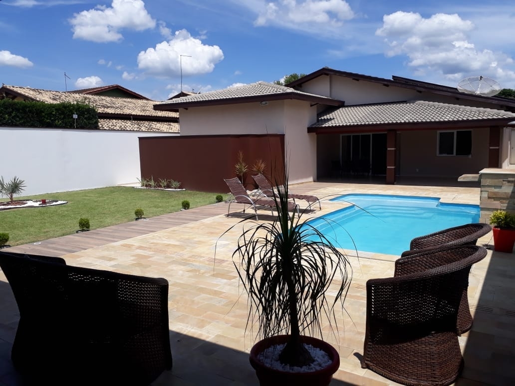 Casa à venda com 3 quartos, 335m² - Foto 6
