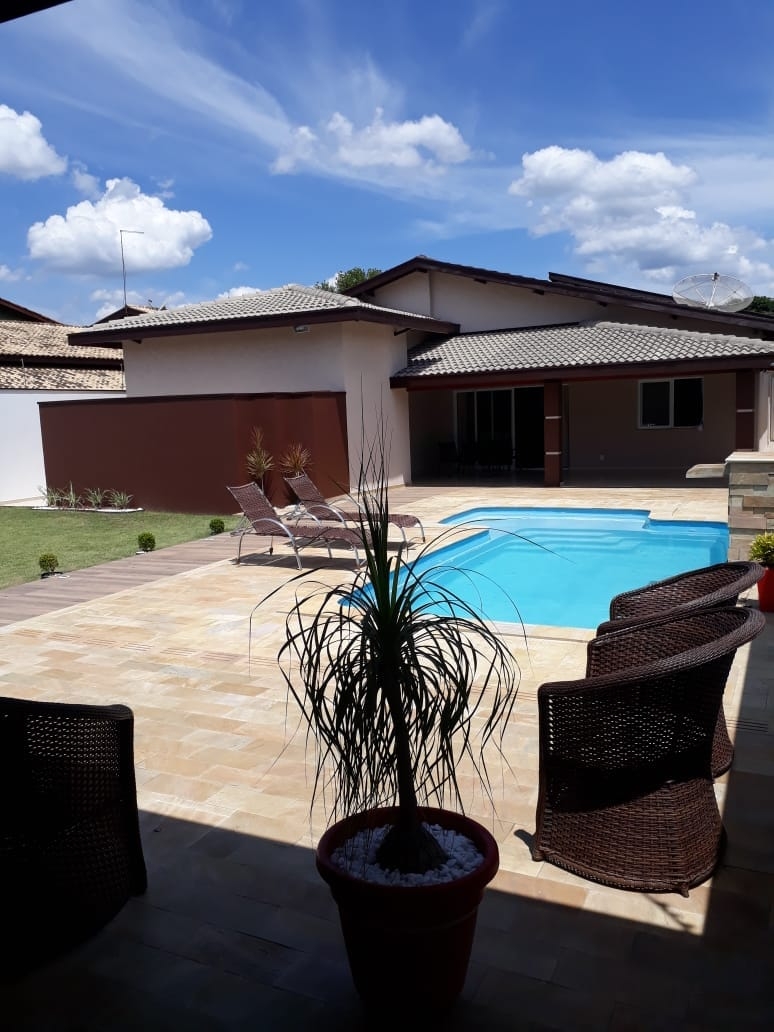 Casa à venda com 3 quartos, 335m² - Foto 12