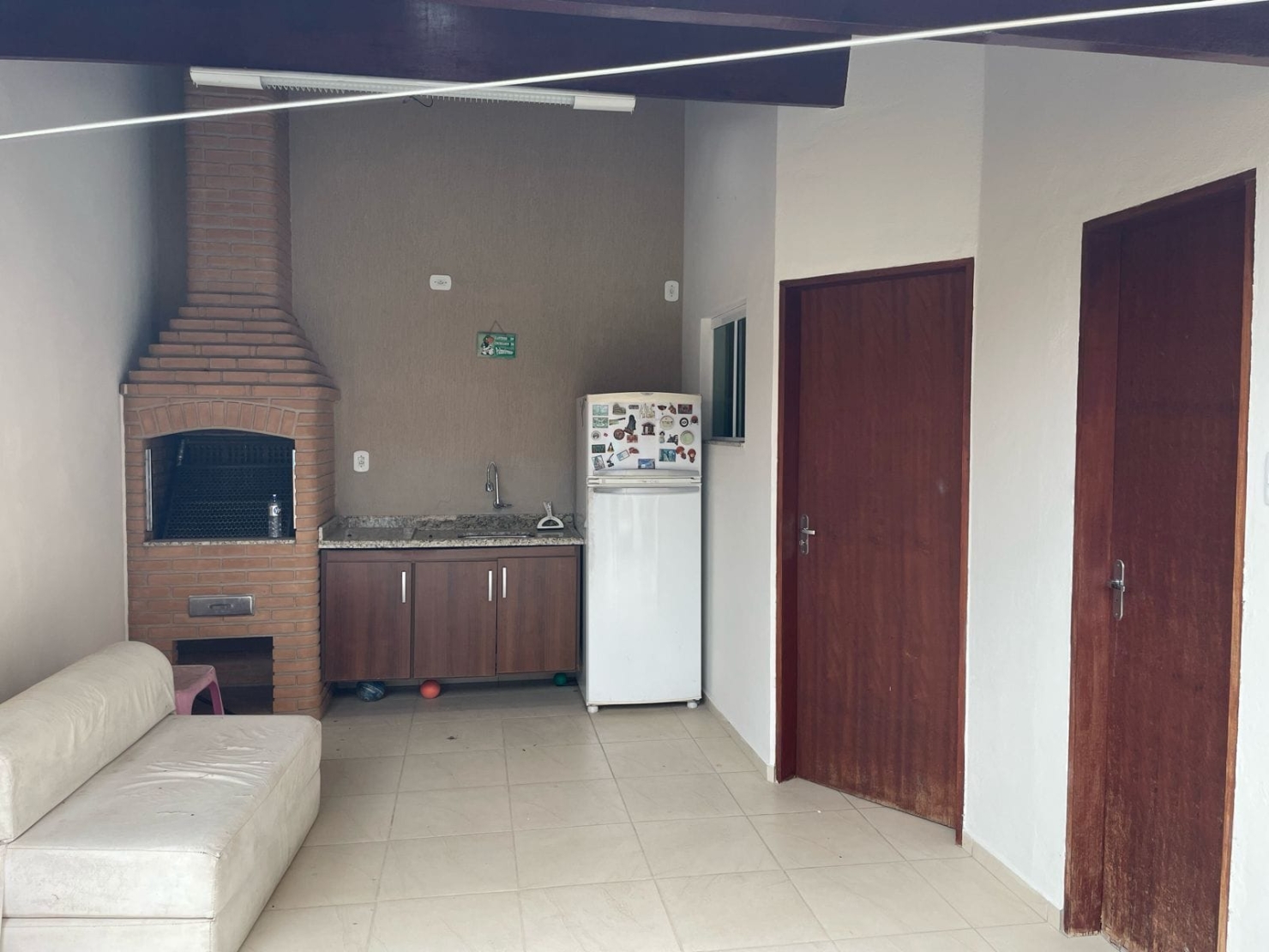Casa à venda com 3 quartos, 190m² - Foto 4