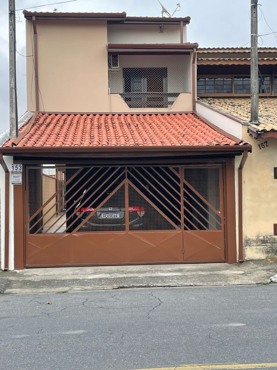 Casa à venda com 3 quartos, 190m² - Foto 1
