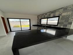 Casa em condomínio para Venda em Caçapava - 2