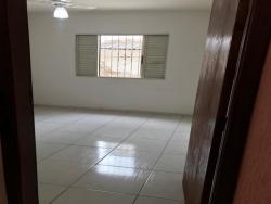 Casa para Venda em Taubaté - 4