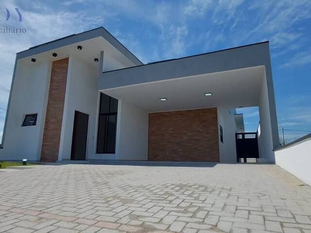 Casa em condomínio para Venda em Pindamonhangaba - 2