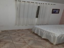 Casa para Venda em Pindamonhangaba - 2