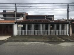 Sobrado para Venda em Pindamonhangaba - 3