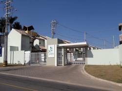 Sobrado para Venda em Pindamonhangaba - 2