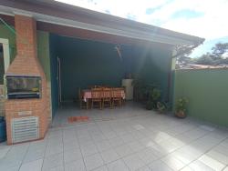 Sobrado para Venda em Pindamonhangaba - 2
